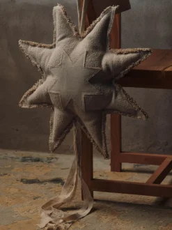 Vela Window Ornament - Natural