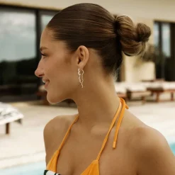 Wavy Sparkly Heart Earlines