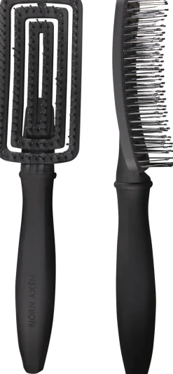 Wet Hair Brush Detangling & Blowout