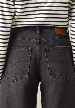 XL STRAIGHT INFLUENTIAL LADY