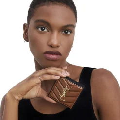 YSL ALL HOURS HYPER BRONZE 5