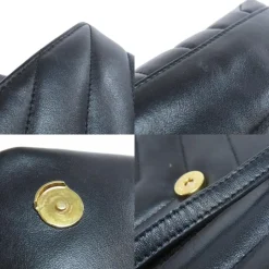 Yves Saint Laurent Shoulder Bag